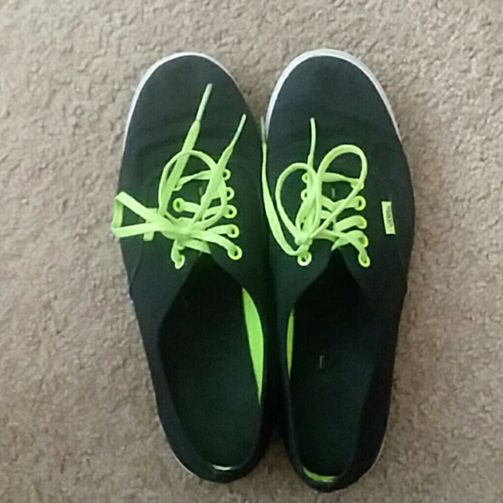 FINAL SALE Womens Vans
